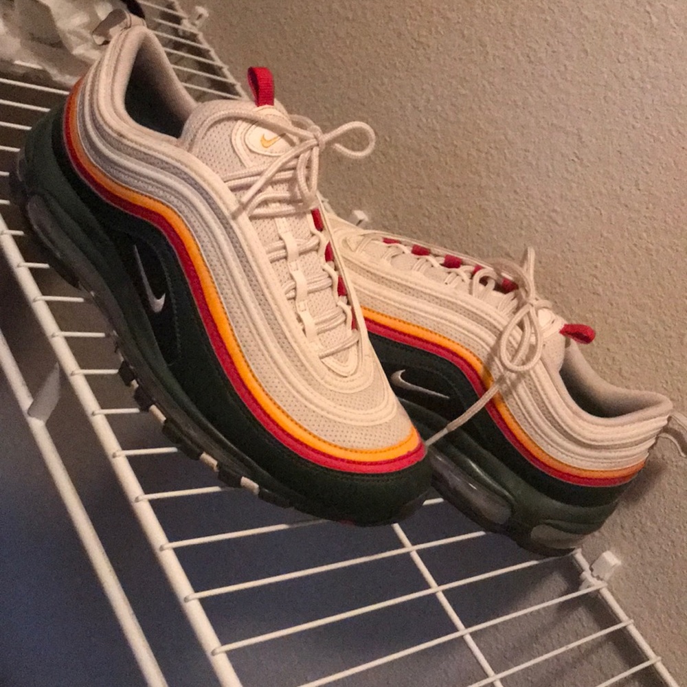 Nike air max’s